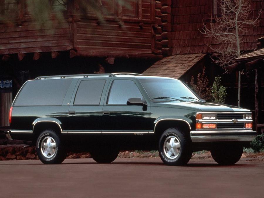  Chevrolet Suburban 1994 года  (фото 11 из 26)
